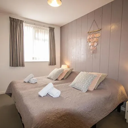 Bodhi Beach House Egmond aan Zee Exterior photo